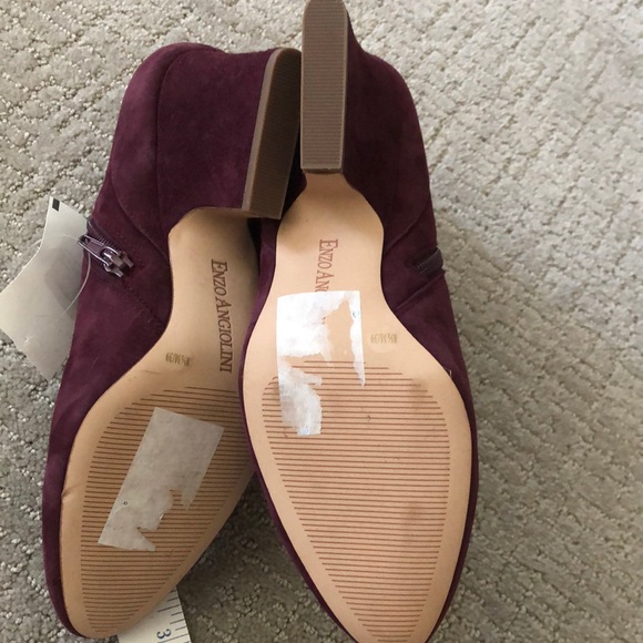 Sued Bootie size 8.5 - Picture 7 of 10